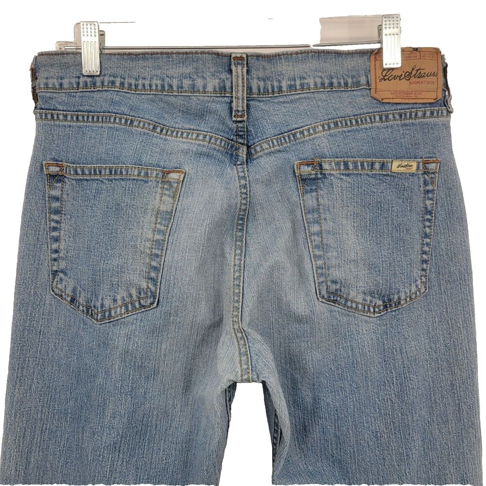 Levis‎ Signature Womens Jeans Size 12 Medium Stretch Boot Cut 34x31 - Picture 4 of 8